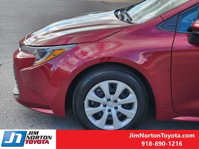 Used 2024 Toyota Corolla LE image 8