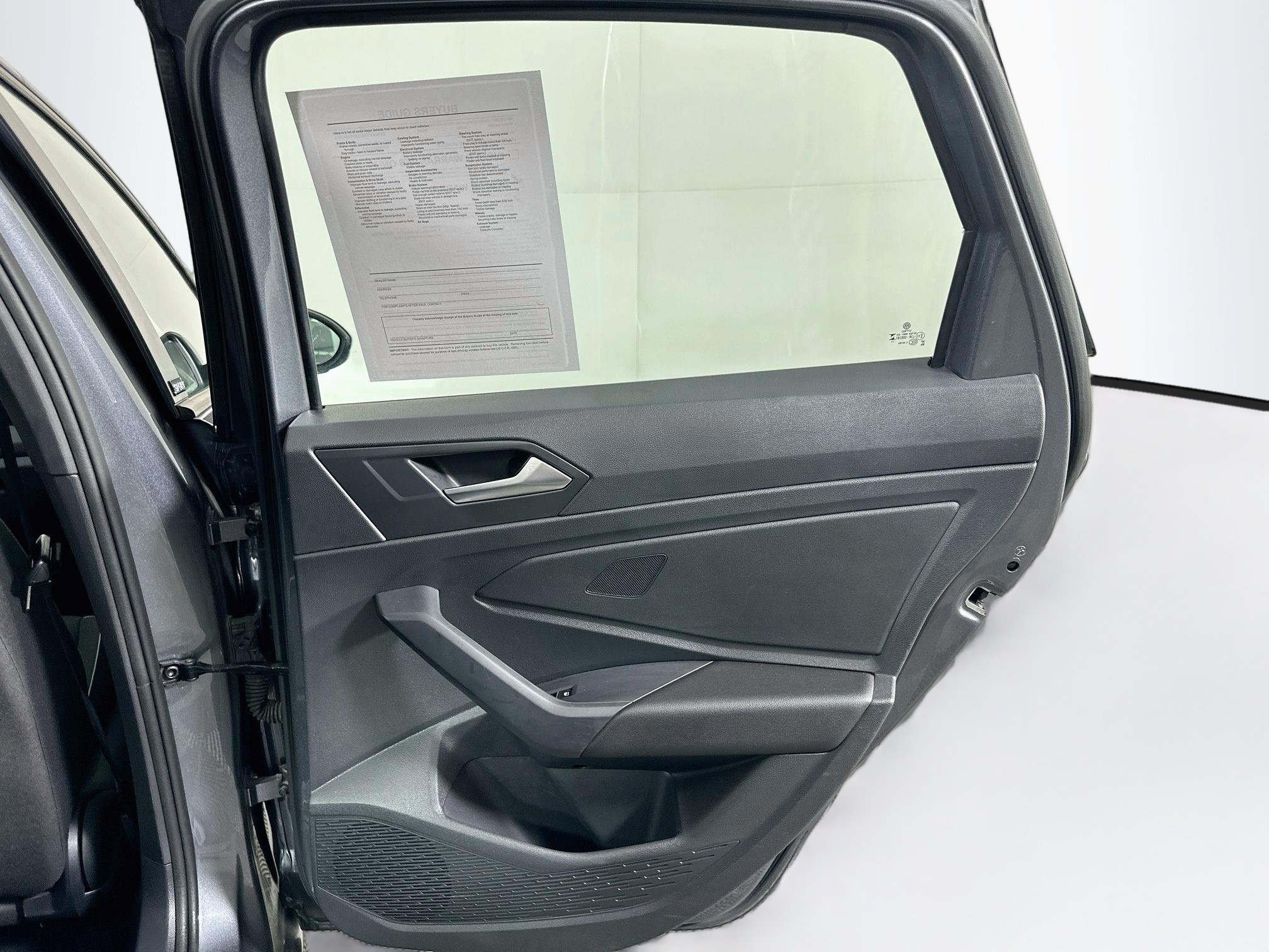 Used 2025 Volkswagen Jetta Sport FWD image 30