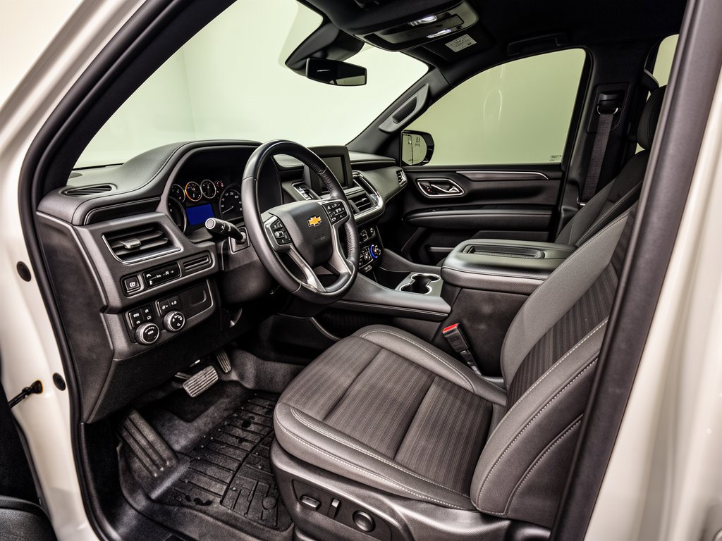 Used 2023 Chevrolet Tahoe LS w/ Driver Alert Package AWD/4WD image 4