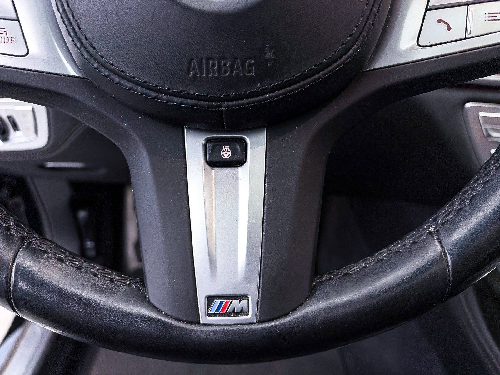 Used 2022 BMW 750i xDrive w/ Luxury Rear Seating Package image 36