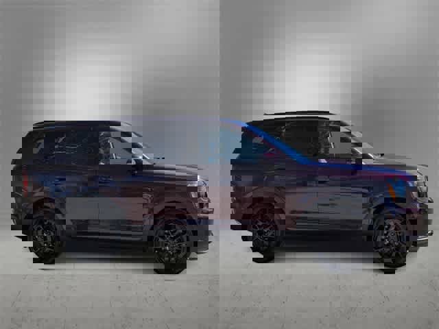 Used 2022 Kia Telluride SX w/ Nightfall Edition Package image 9