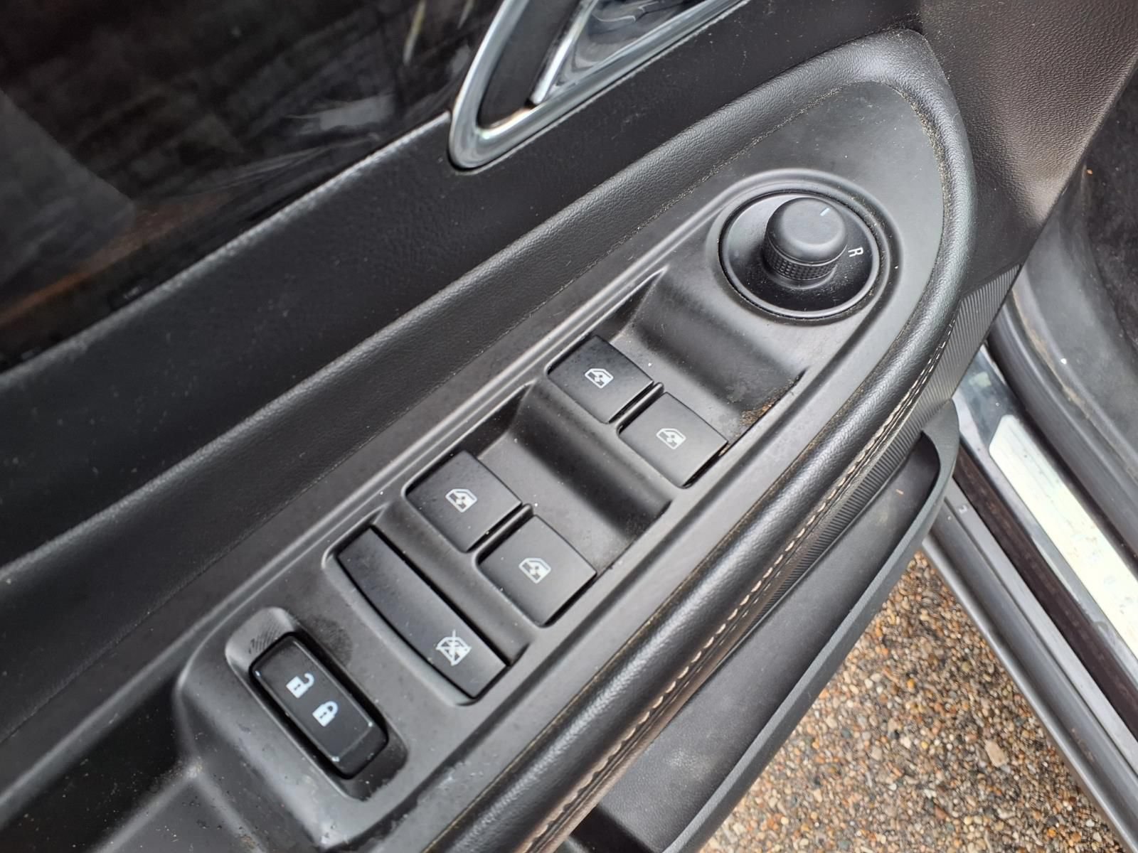 Used 2013 Buick Encore Convenience FWD image 16