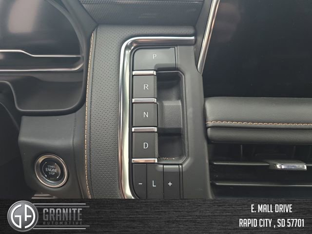 Used 2024 GMC Yukon AT4 w/ Technology Package image 24