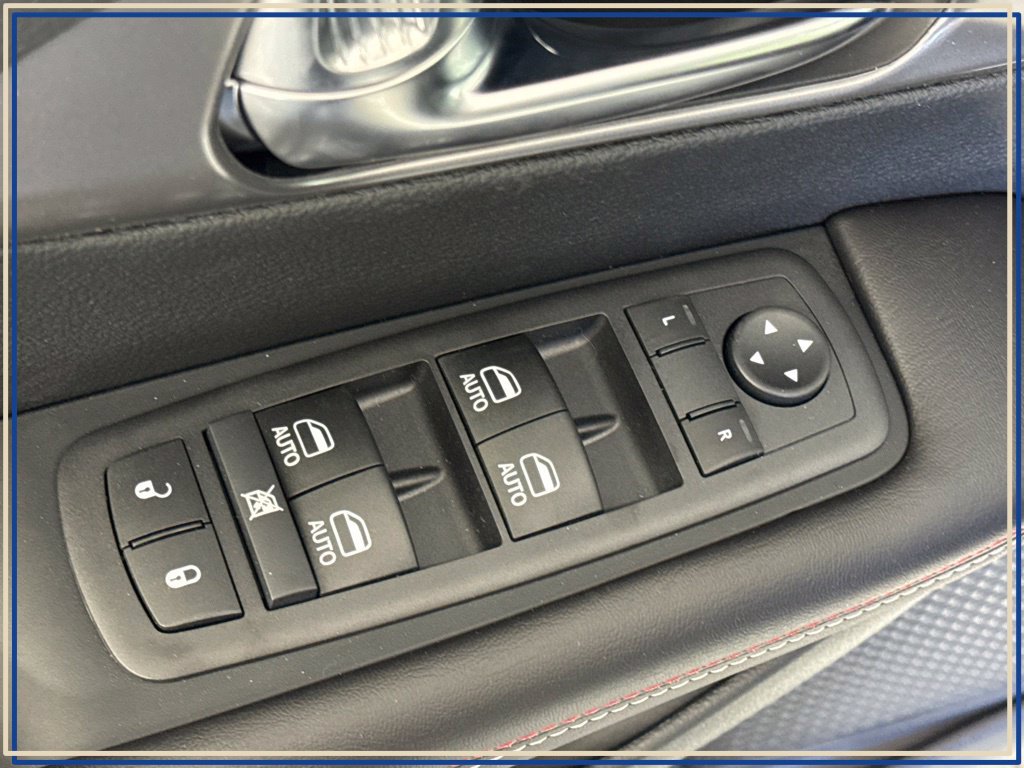 New 2027 Chrysler Pacifica Select AWD/4WD image 27