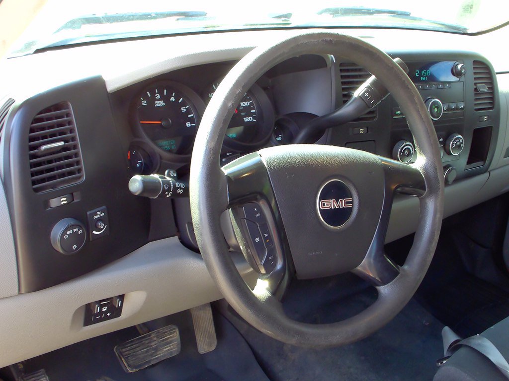 Used 2012 GMC Sierra 1500 W/T RWD image 10