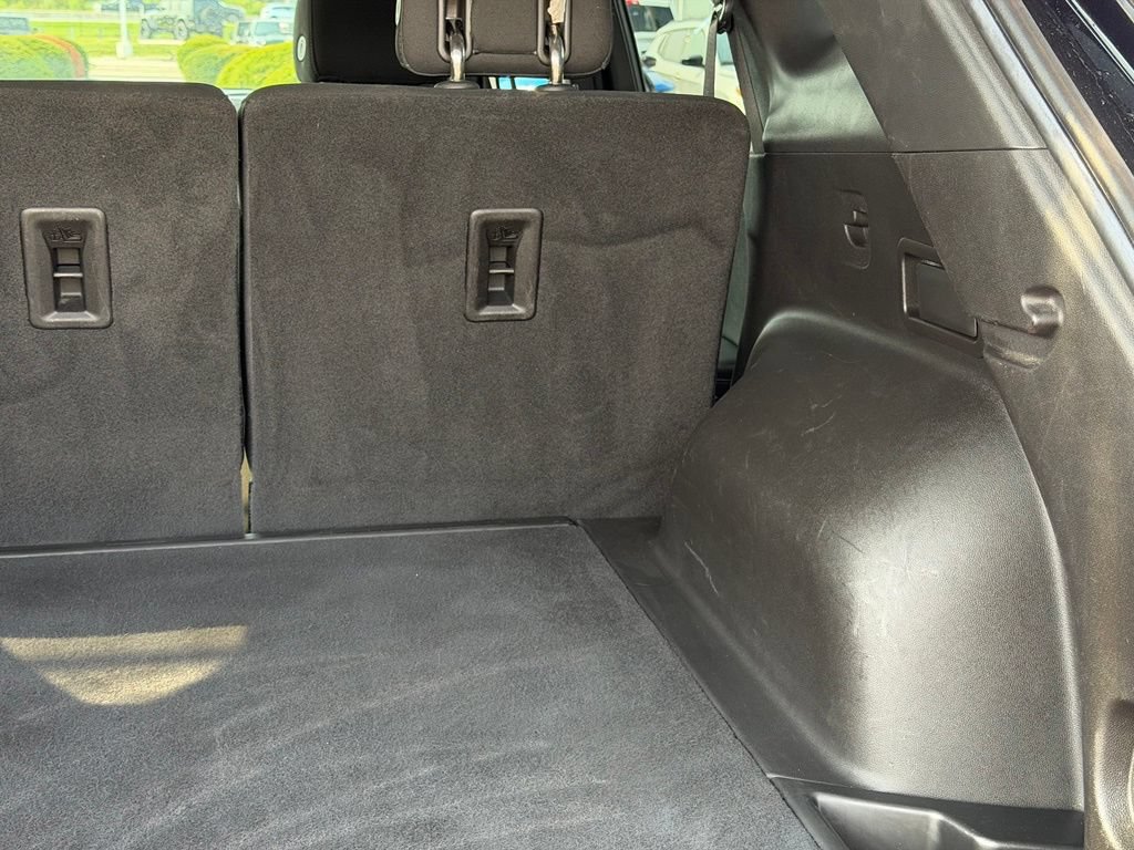 Used 2021 Chevrolet Blazer LT FWD image 30