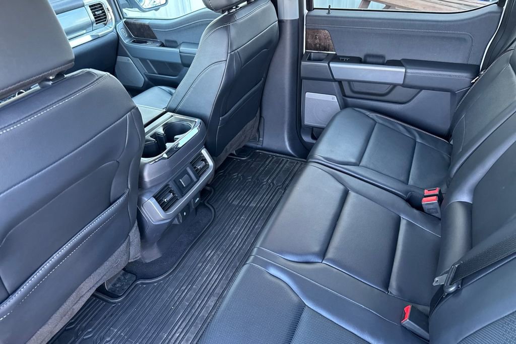 Used 2023 Ford F150 Lariat w/ Trailer Tow Package image 12