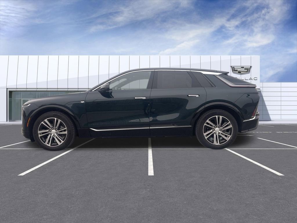 Certified 2024 Cadillac Lyriq Luxury image 5