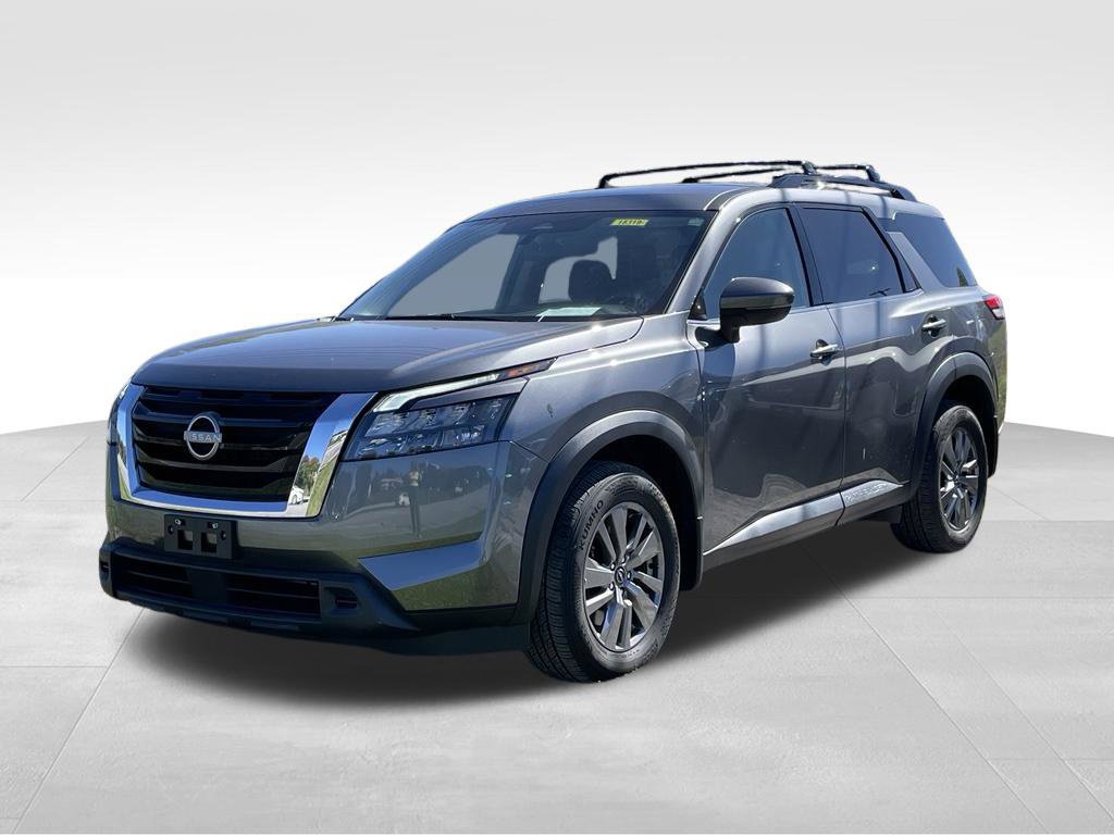 Certified 2024 Nissan Pathfinder SV AWD/4WD image 2
