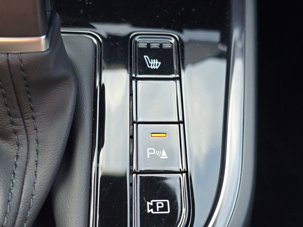 Used 2024 Kia Niro EX Touring image 34