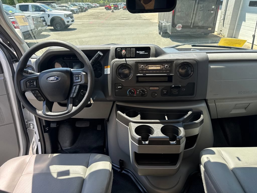 Certified 2025 Ford E-450 and Econoline 450 Super Duty w/ Power Equipment Group RWD image 15