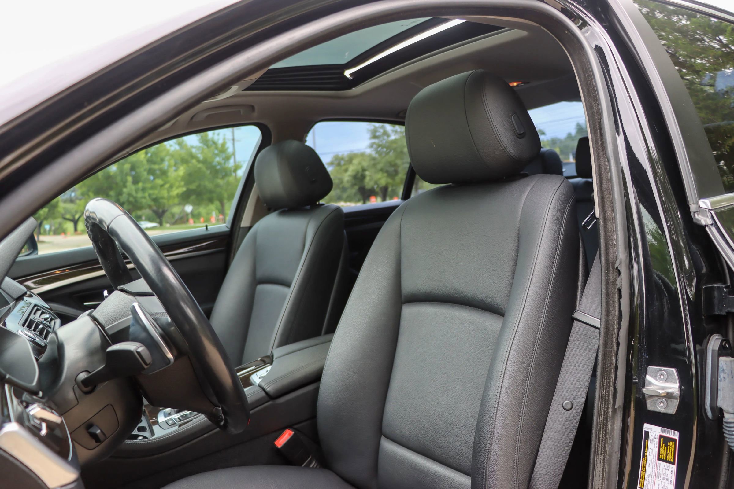 Used 2016 BMW 528i Sedan image 15