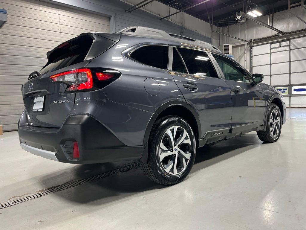 Certified 2022 Subaru Outback Limited AWD/4WD image 8