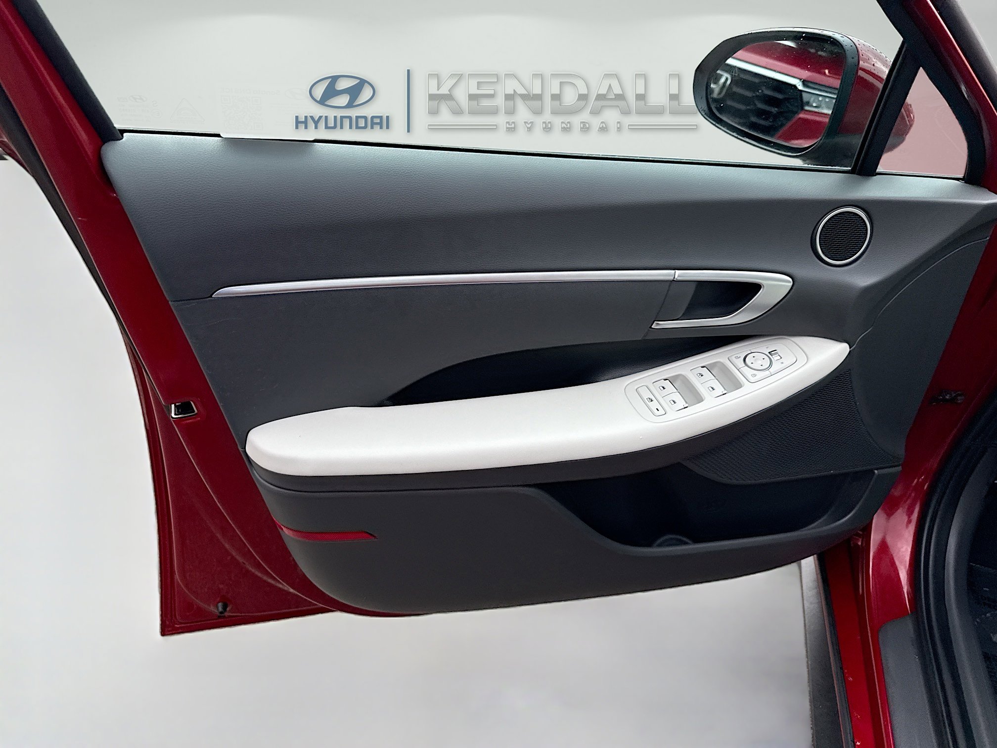 Used 2025 Hyundai Sonata SE image 17