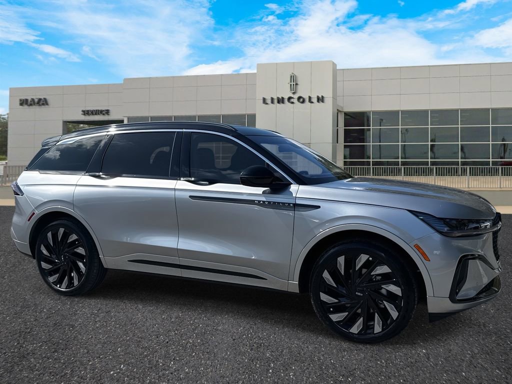 New 2025 Lincoln Nautilus Black Label w/ Jet Appearance Package