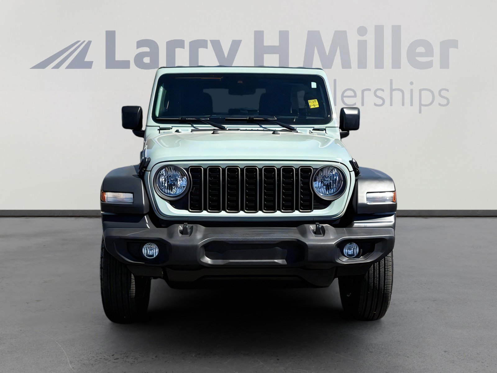 Used 2024 Jeep Wrangler Sport S image 4