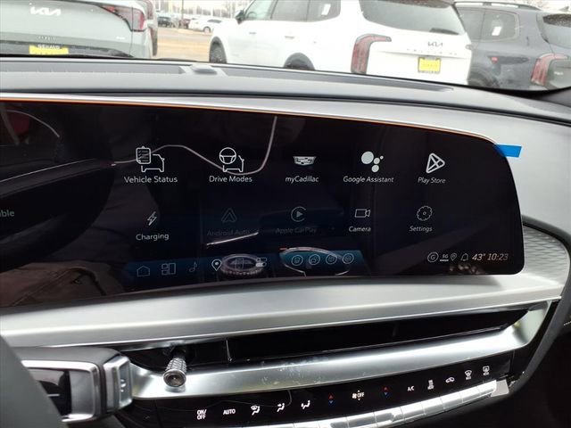 New 2026 Cadillac Lyriq Luxury w/ LPO, Floor Liner Package RWD image 29