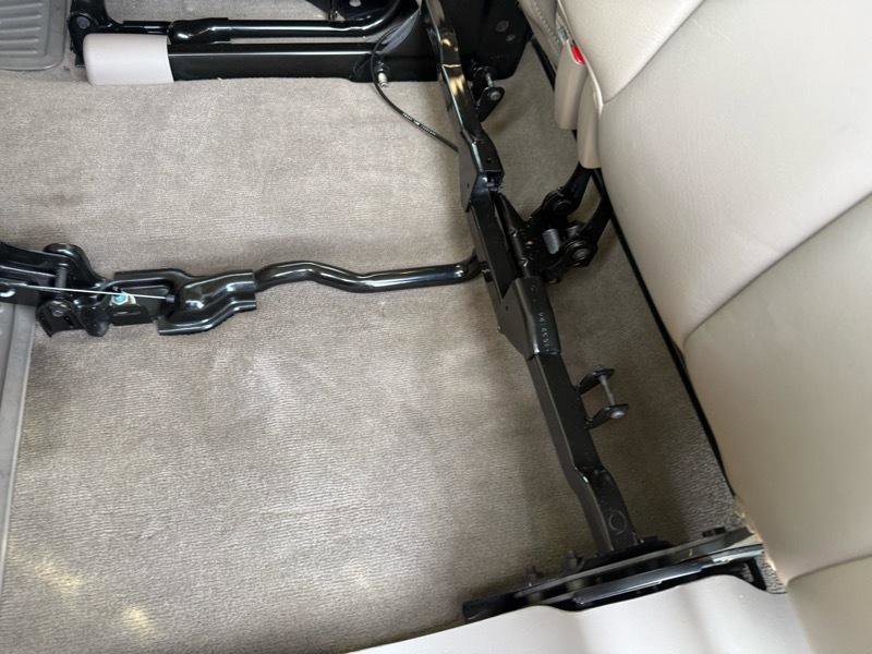 Used 2005 GMC Sierra 3500 SLT w/ Heavy-Duty Power Package image 53