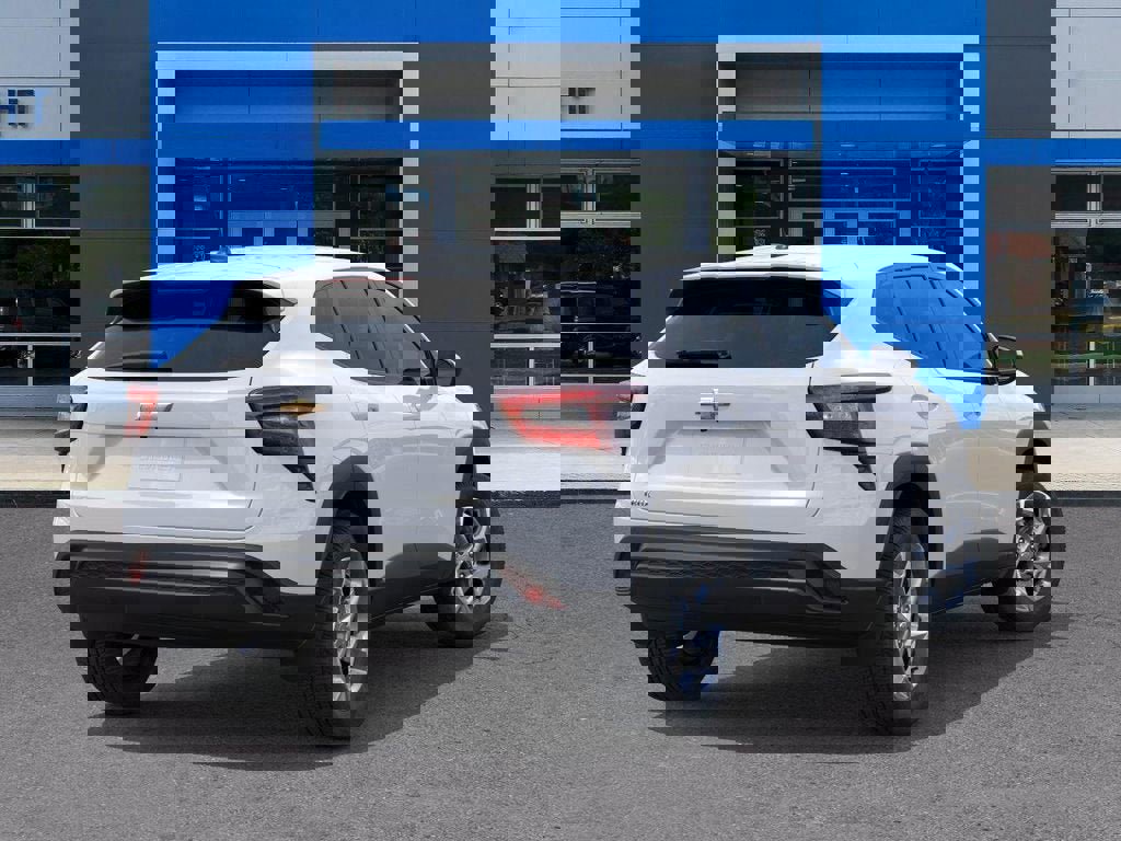 New 2026 Chevrolet Trax LS image 4