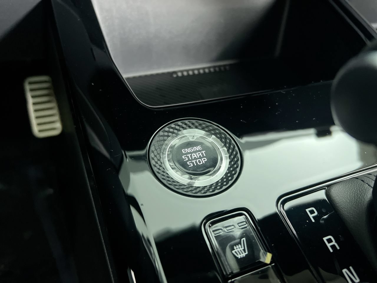 Certified 2025 Kia Niro EX Touring FWD image 22