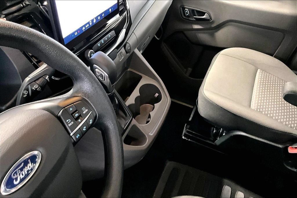 Used 2025 Ford Transit 350 XLT RWD image 16