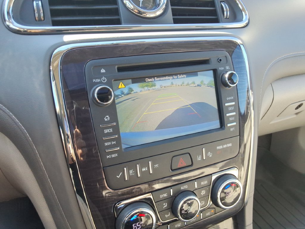 Used 2017 Buick Enclave Premium w/ Experience Buick Package FWD image 33