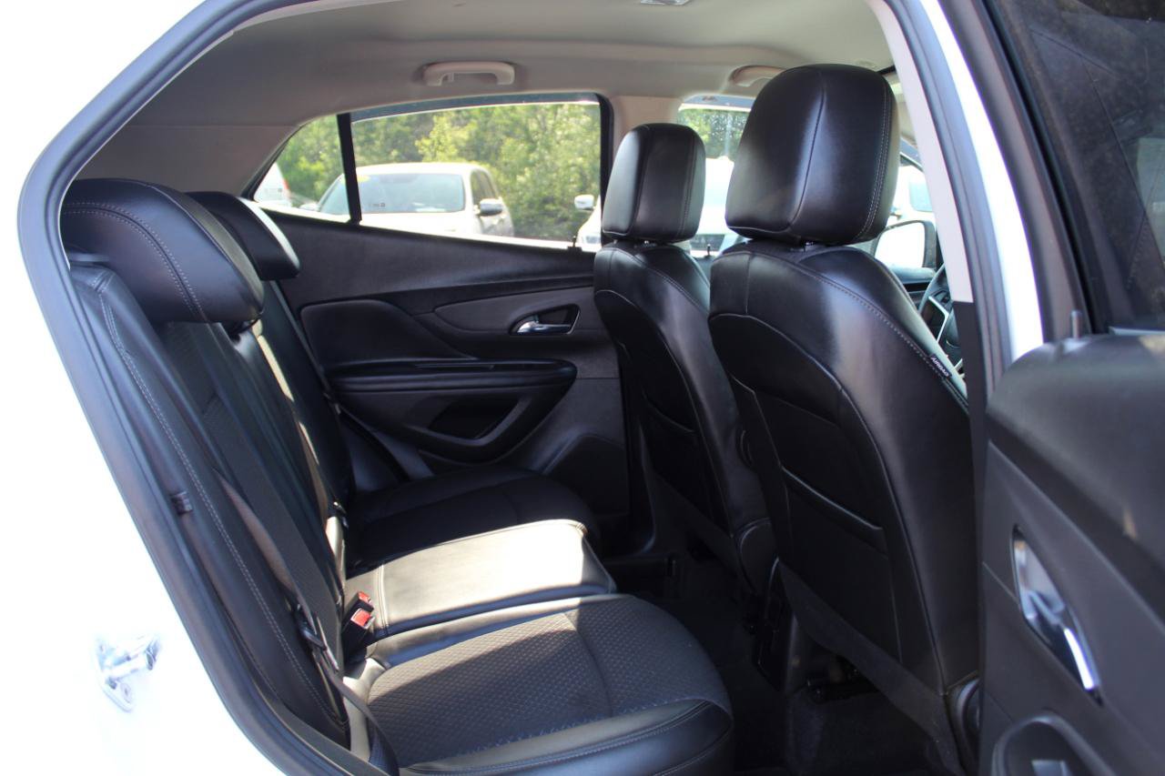 Used 2024 Buick Encore GX Preferred FWD image 12