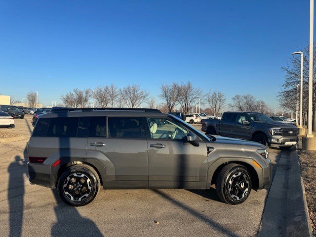 Used 2025 Hyundai Santa Fe SEL image 10