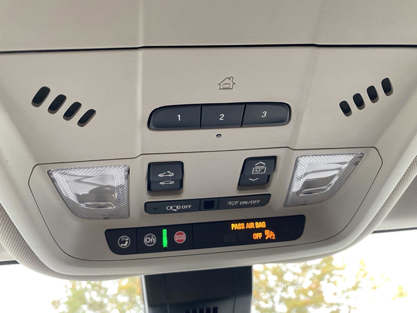 Used 2022 GMC Terrain Denali w/ LPO, Floor Liner Package image 33