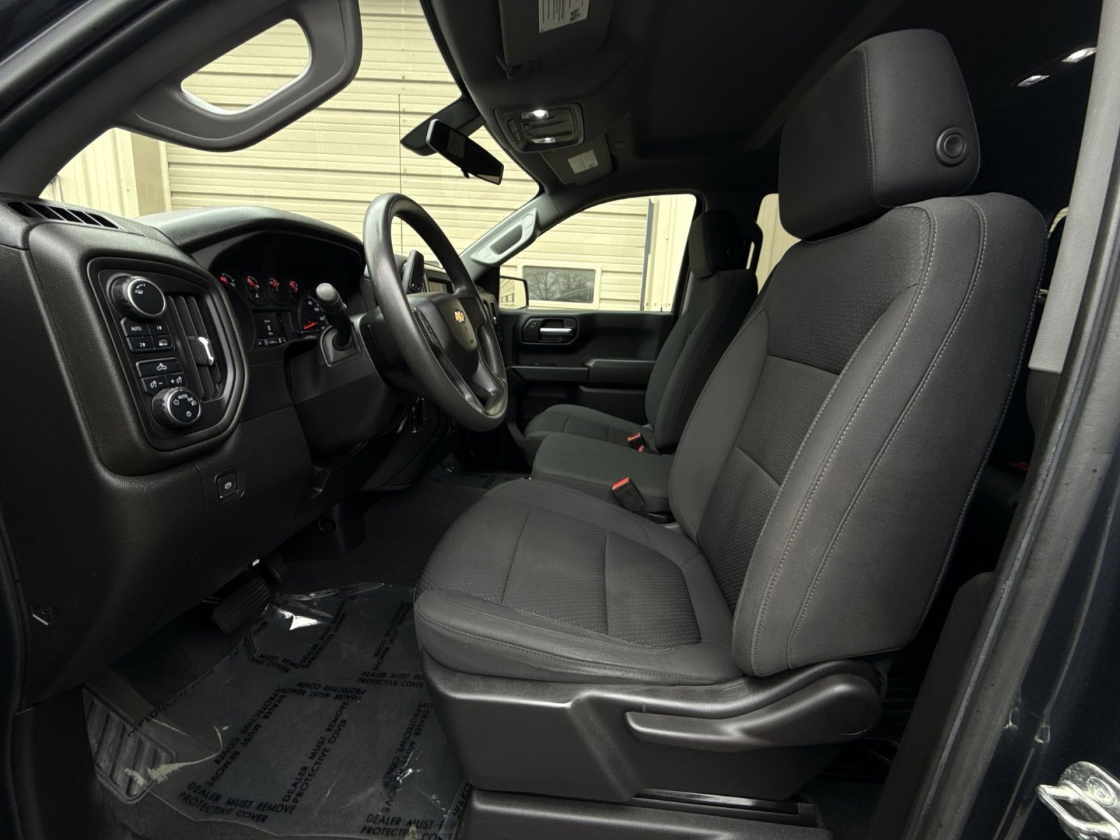 Used 2022 Chevrolet Silverado 1500 Custom image 13