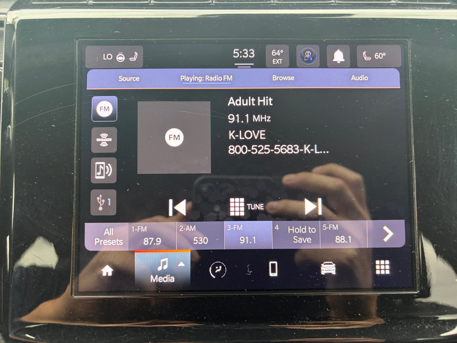Used 2023 Jeep Grand Cherokee L Laredo AWD/4WD image 22