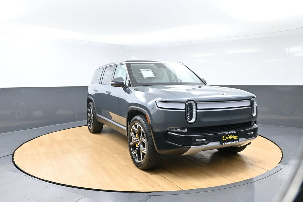 Used 2023 Rivian R1S Adventure Quad AWD/4WD image 3
