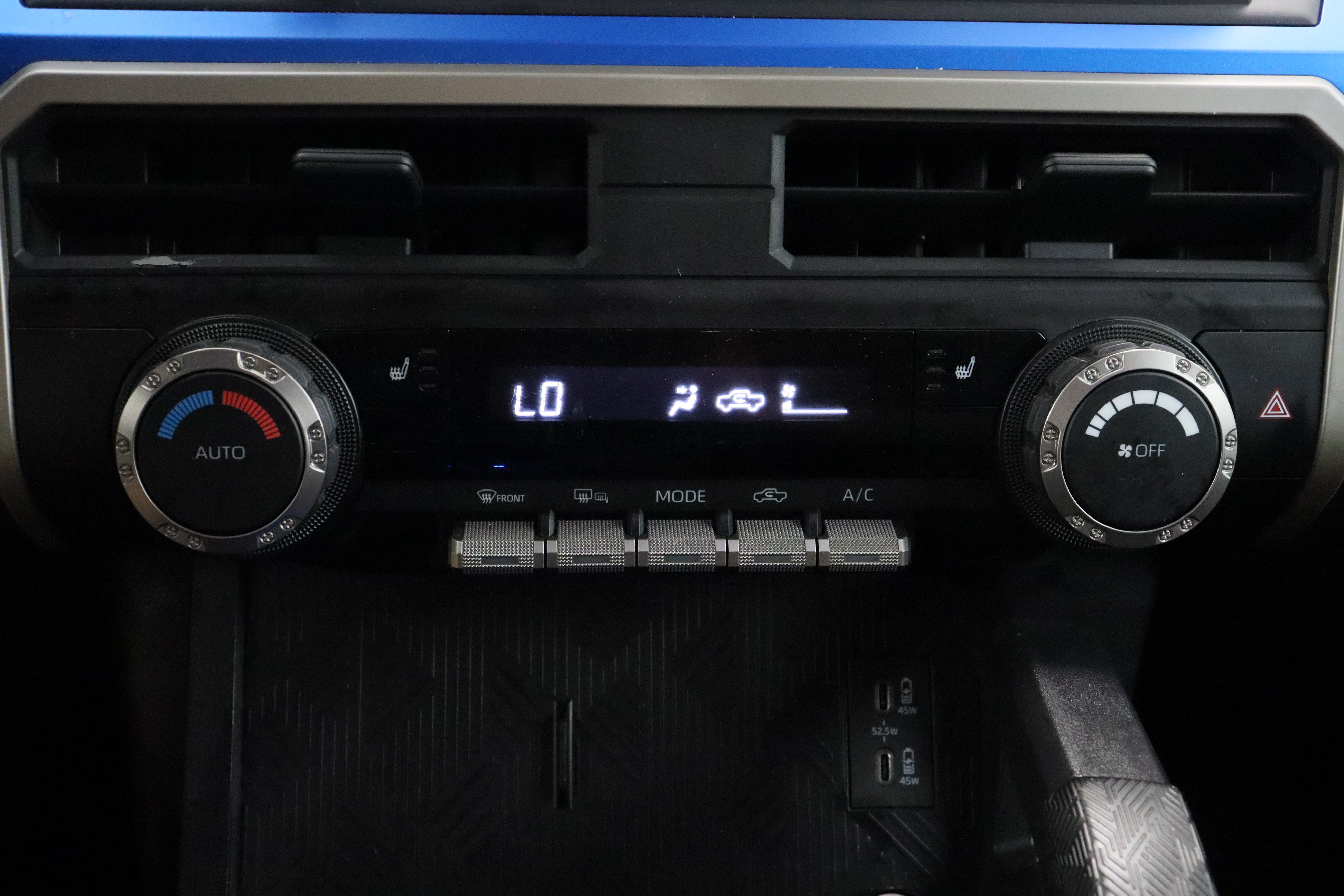 Certified 2025 Toyota Tacoma TRD Off-Road AWD/4WD image 19