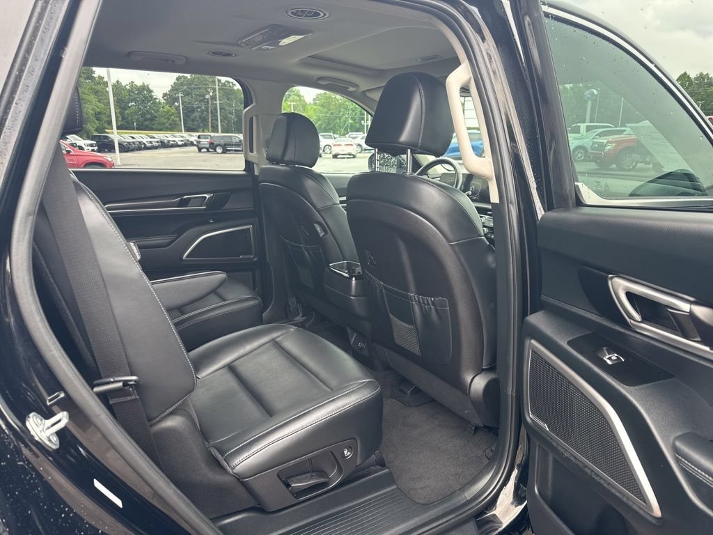Used 2025 Kia Telluride S AWD/4WD image 18