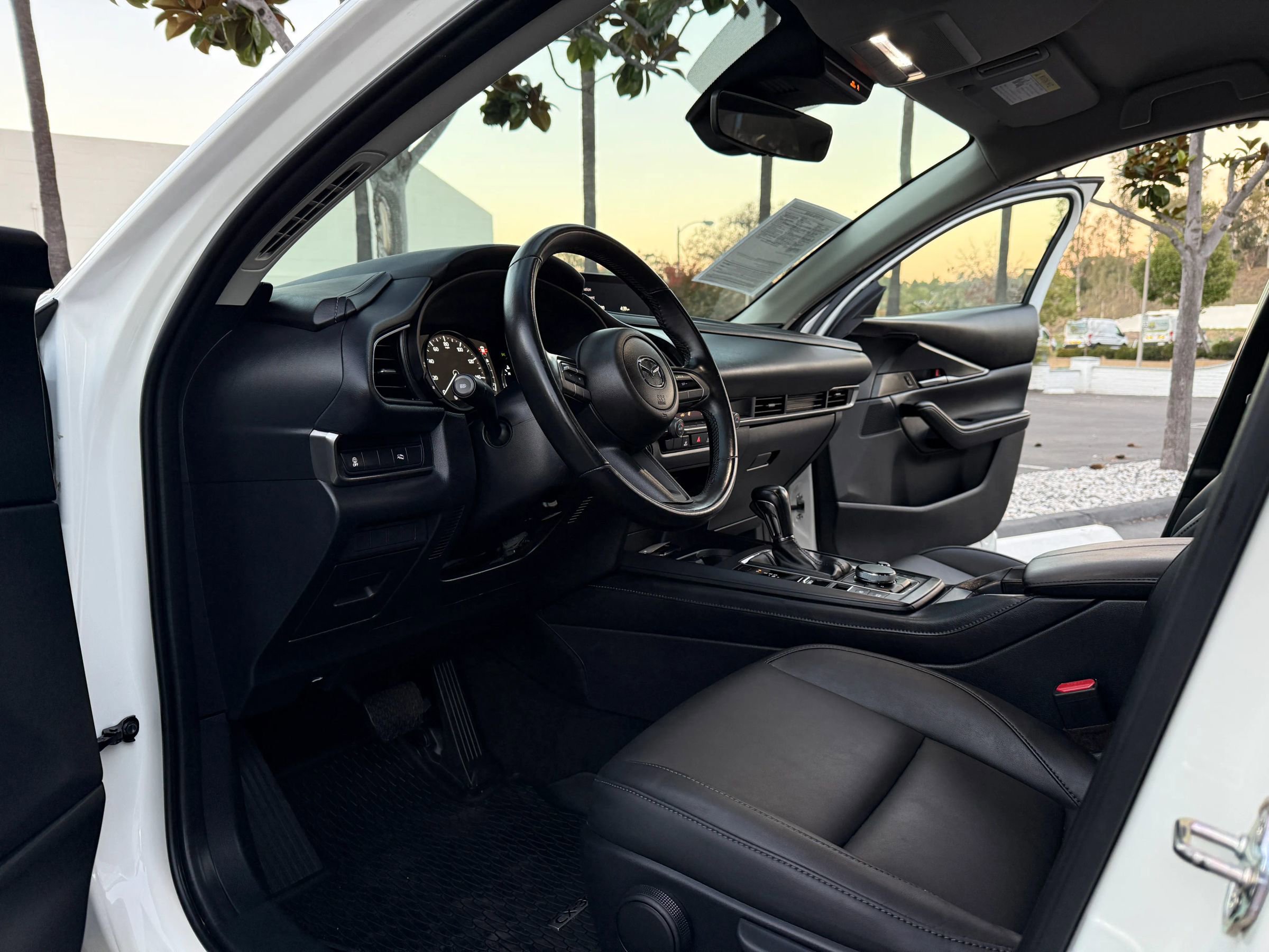 Used 2022 MAZDA CX-30 AWD 2.5 S w/ Select Package image 8