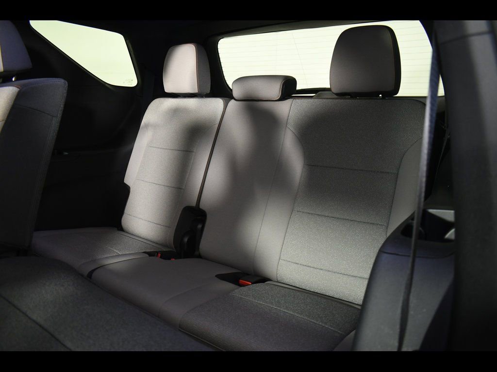 Used 2024 Chevrolet Traverse LT w/ Enhanced Driving Package FWD image 6
