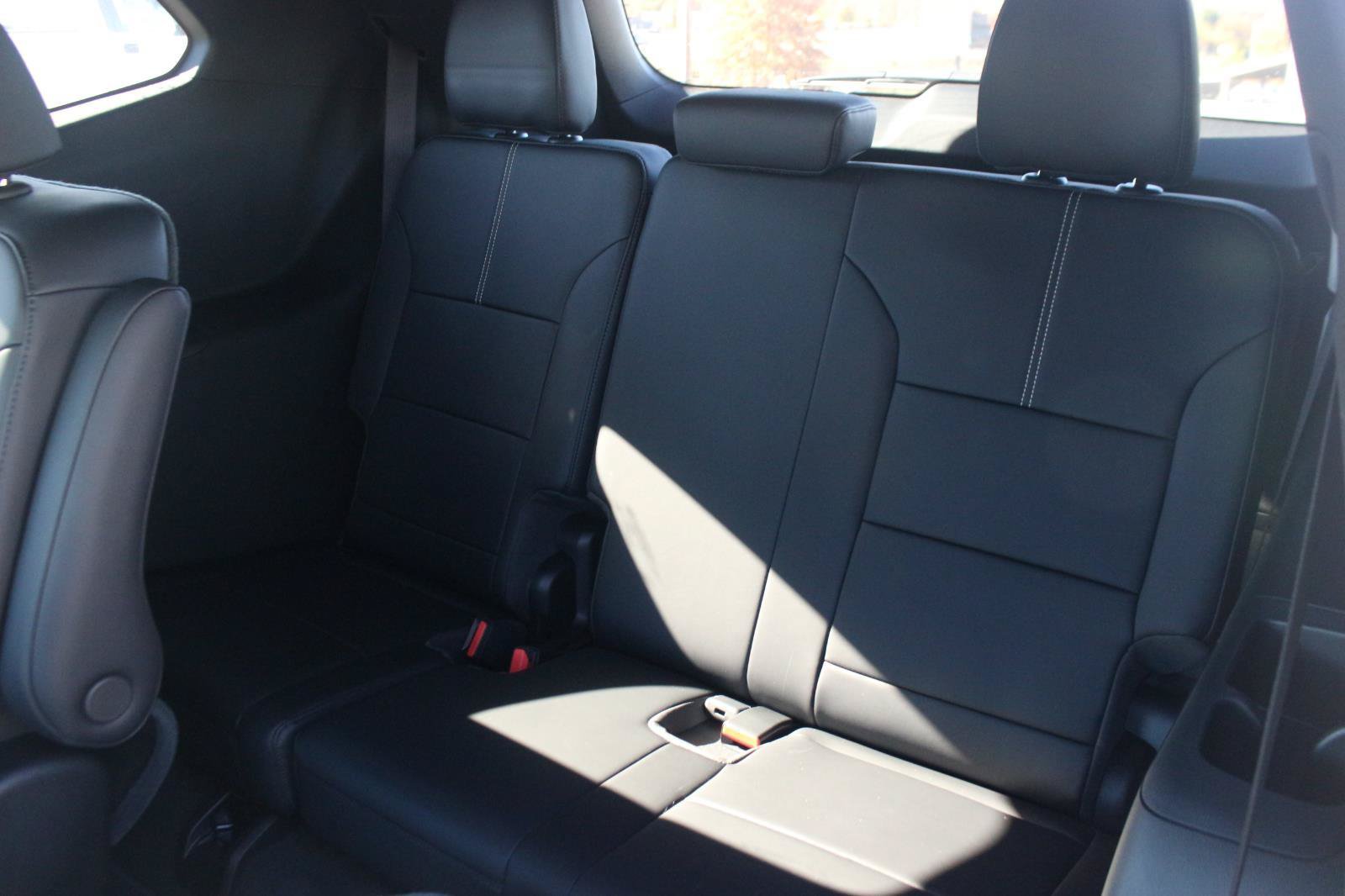 New 2025 GMC Acadia Elevation w/ Elevation Premium Package FWD image 11