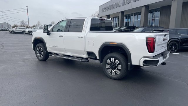Used 2024 GMC Sierra 2500 Denali w/ Technology Package image 3
