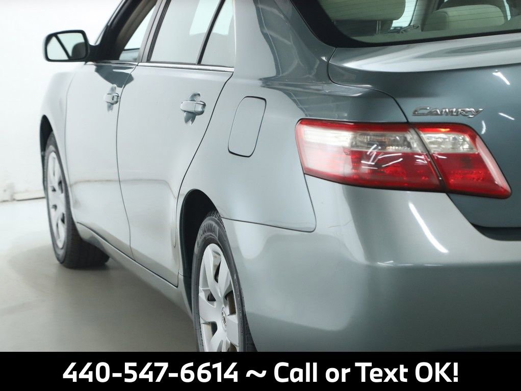 Used 2009 Toyota Camry LE image 6