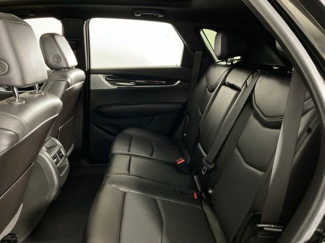 Used 2025 Cadillac XT5 Premium Luxury w/ Technology Package image 31