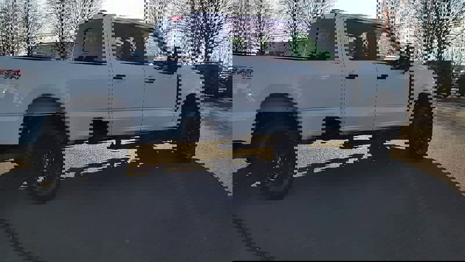 Used 2024 Ford F250 XL w/ STX Appearance Package image 8