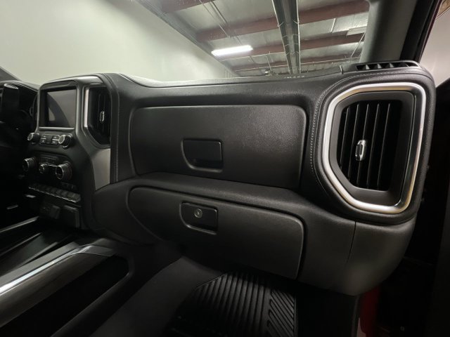 Certified 2019 Chevrolet Silverado 1500 LTZ w/ LTZ Premium Package AWD/4WD image 31