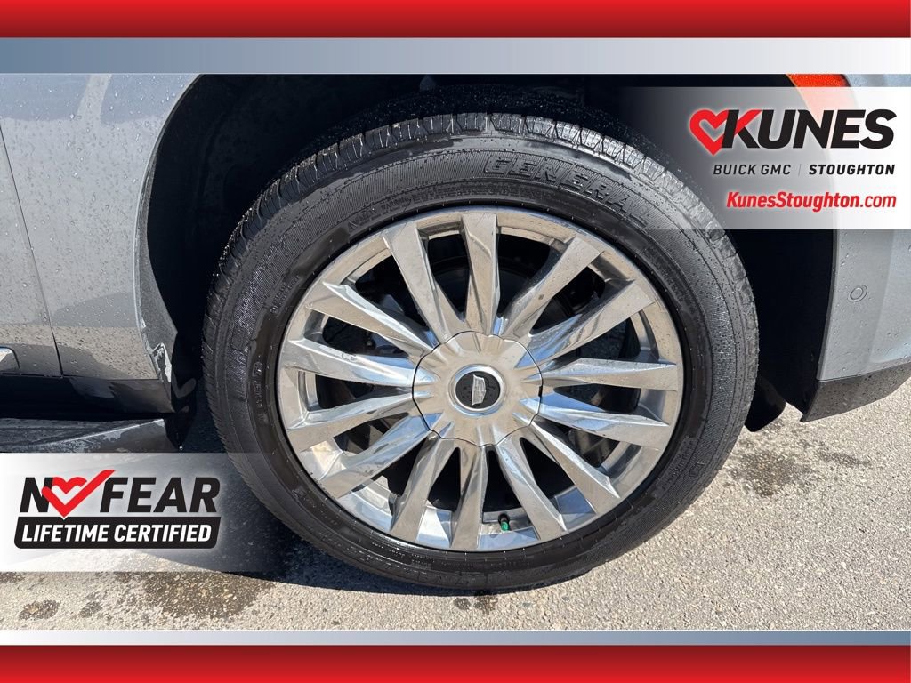 Used 2023 Cadillac Escalade Premium Luxury image 15