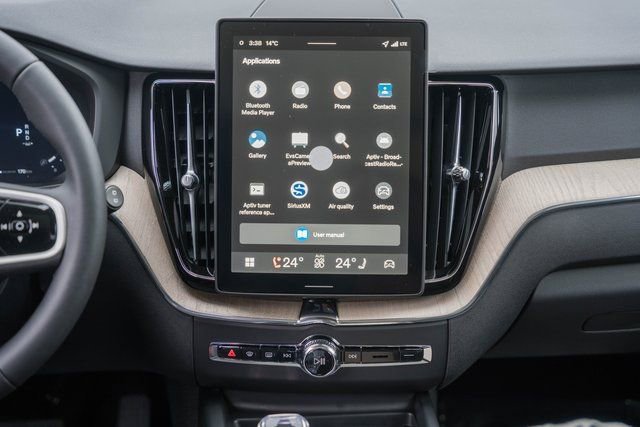 New 2026 Volvo XC60 B5 Plus w/ Protection Package Premier image 20