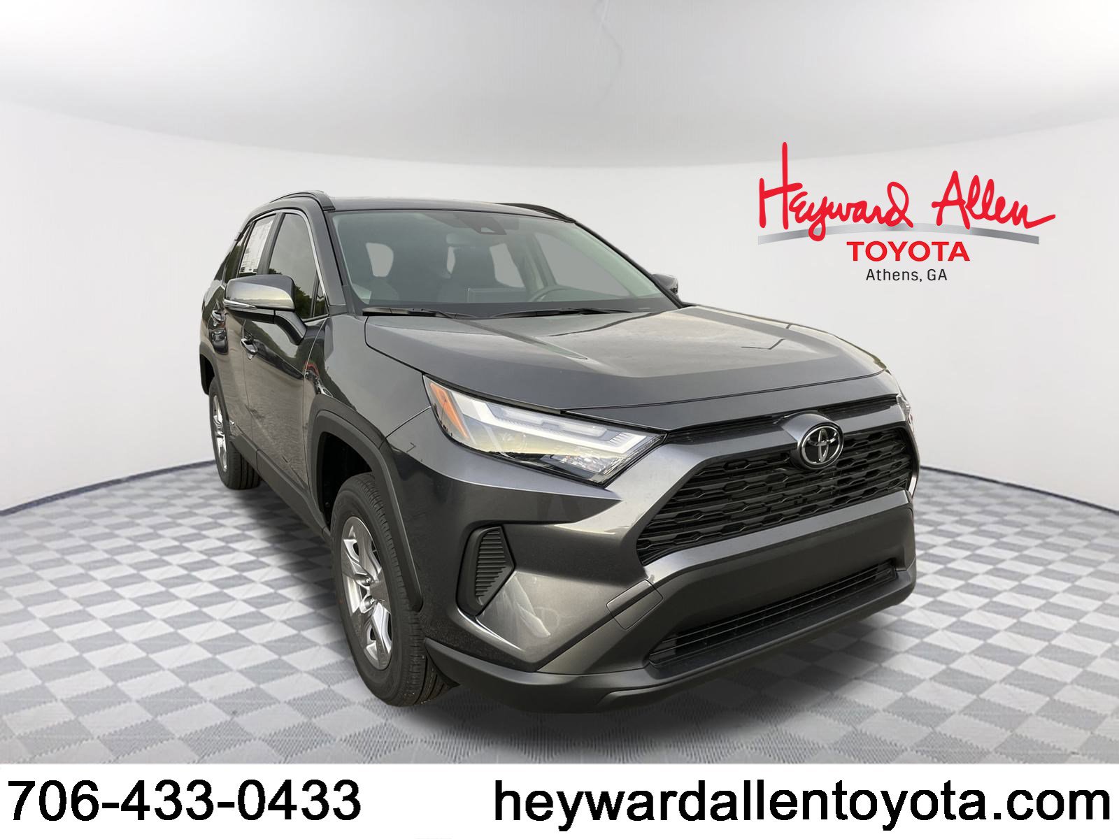 New 2025 Toyota RAV4 XLE