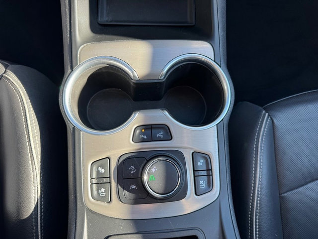 Used 2020 GMC Terrain Denali w/ Denali Premium Package image 28