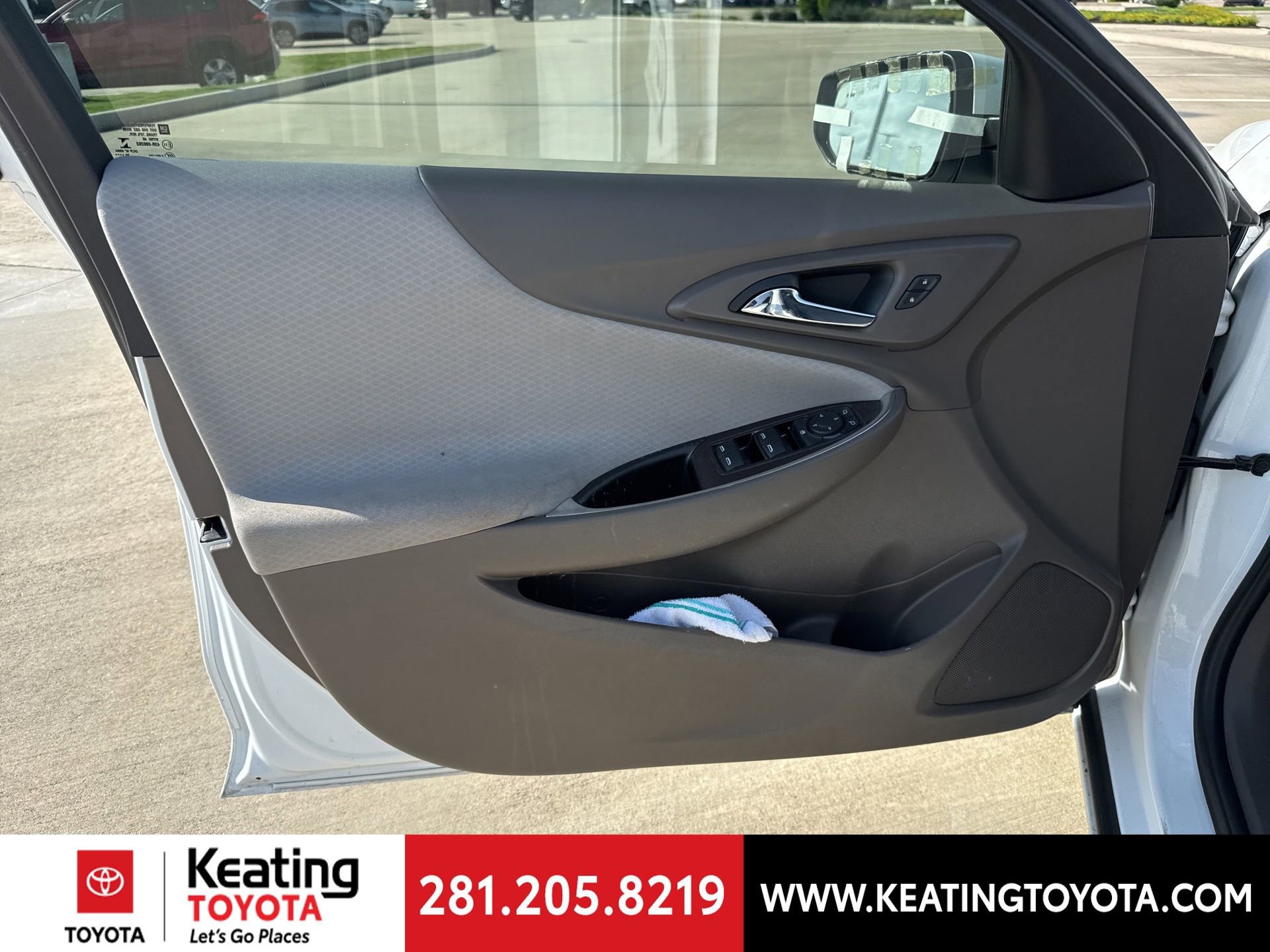 Used 2021 Chevrolet Malibu LT FWD image 11