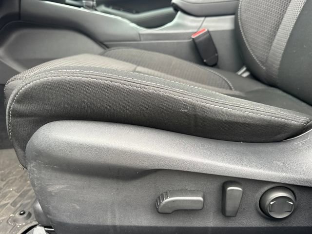 Used 2022 Subaru Outback Premium image 12