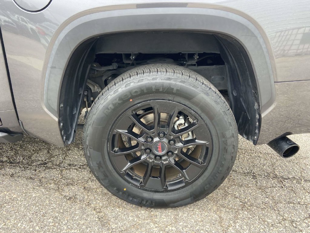 Used 2023 Toyota Tundra SR5 w/ SR5 Convenience Package RWD image 10