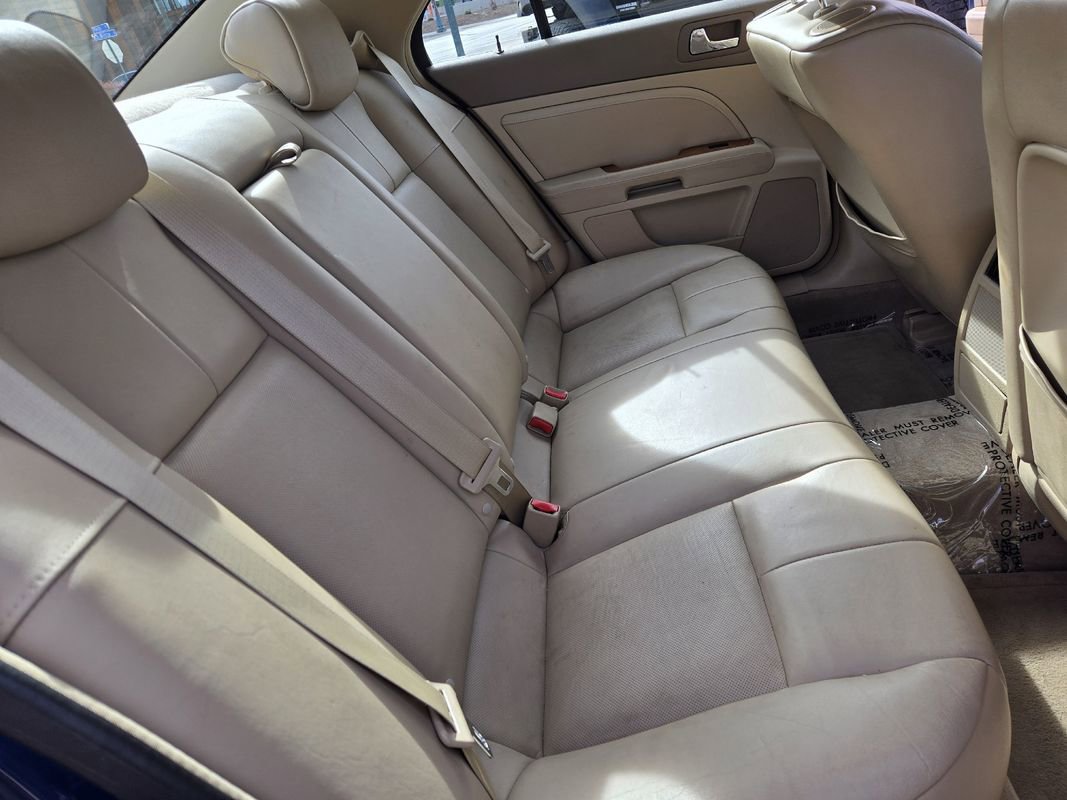 Used 2009 Cadillac STS AWD w/ AWD Preferred Equipment Group image 22